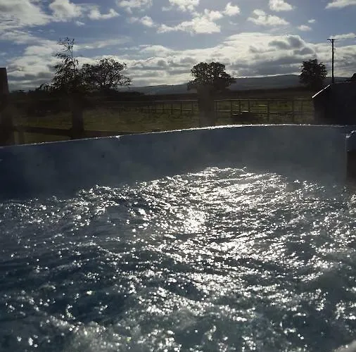 Ruth\'S Refresh Country Retreat With Private Hot Tub